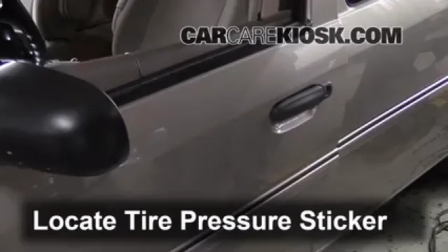 1996 Ford Windstar GL 3.8L V6 Tires & Wheels Check Tire Pressure